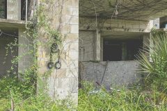 abandoned-condo-property-florida-2500-02