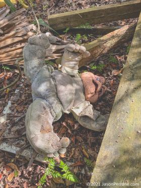 abandoned-house-chiefland-florida-3-13-2021-15