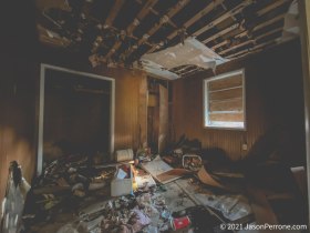 abandoned-house-eastpoint-florida-2-3-8-2021-12