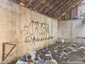 abandoned-house-eastpoint-florida-2-3-8-2021-5