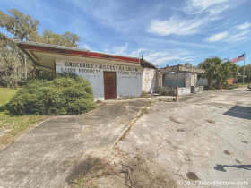 abandoned-shaw-grocery-salem-florida-2