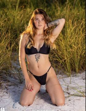 babe-watch-magazine-inked-up-issue-25-5