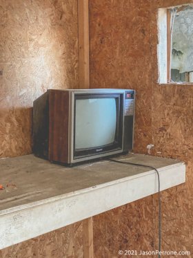 abandoned-joe-taranto-seafood-co-3-10-2021-13