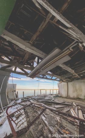 abandoned-joe-taranto-seafood-co-3-10-2021-15