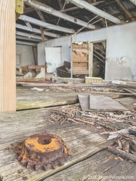 abandoned-joe-taranto-seafood-co-3-10-2021-17