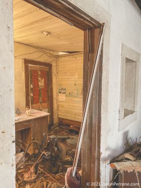 abandoned-joe-taranto-seafood-co-3-10-2021-22