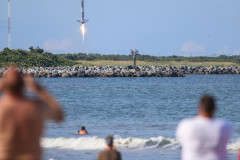 spacex-crs-18-booster-landing-7-25-2019-2-2500