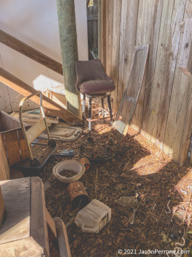 abandoned-wicked-willies-restaurant-carrabelle-florida-7